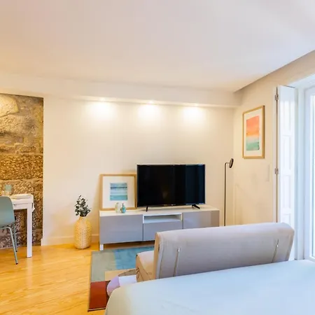 Clerigos Tower - Experience In Apartamento