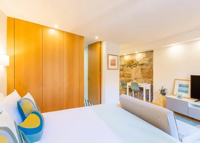 Clerigos Tower - Experience In Appartement Porto