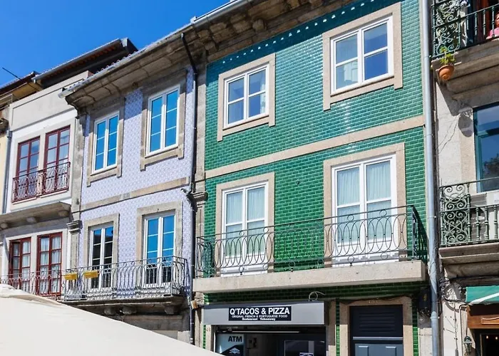 Clerigos Tower - Experience In Appartement