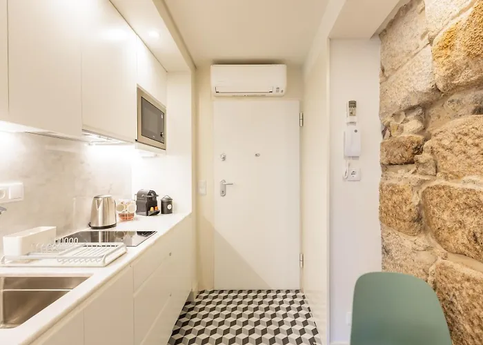 Clérigos Tower - Experience In Oporto